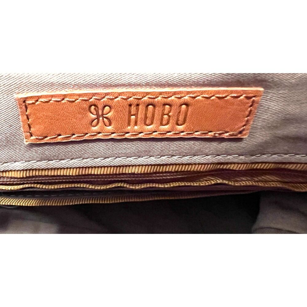 HOBO Sheila Medium Satchel in Fuschia - Picture 6 of 11